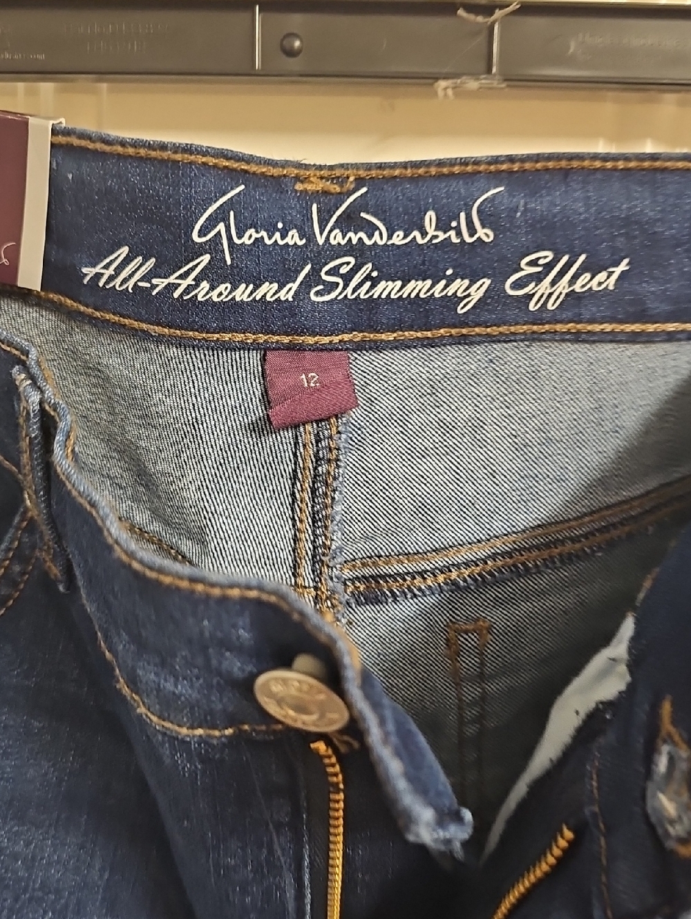 Gloria Vanderbilt Indigo High-Rise Slim Jeans